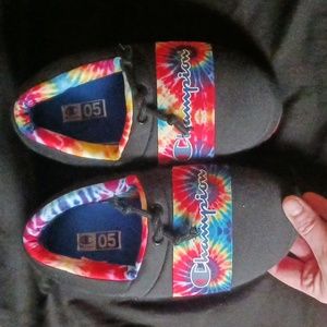 ❤🧡💚💜NWT Champion Slippers!